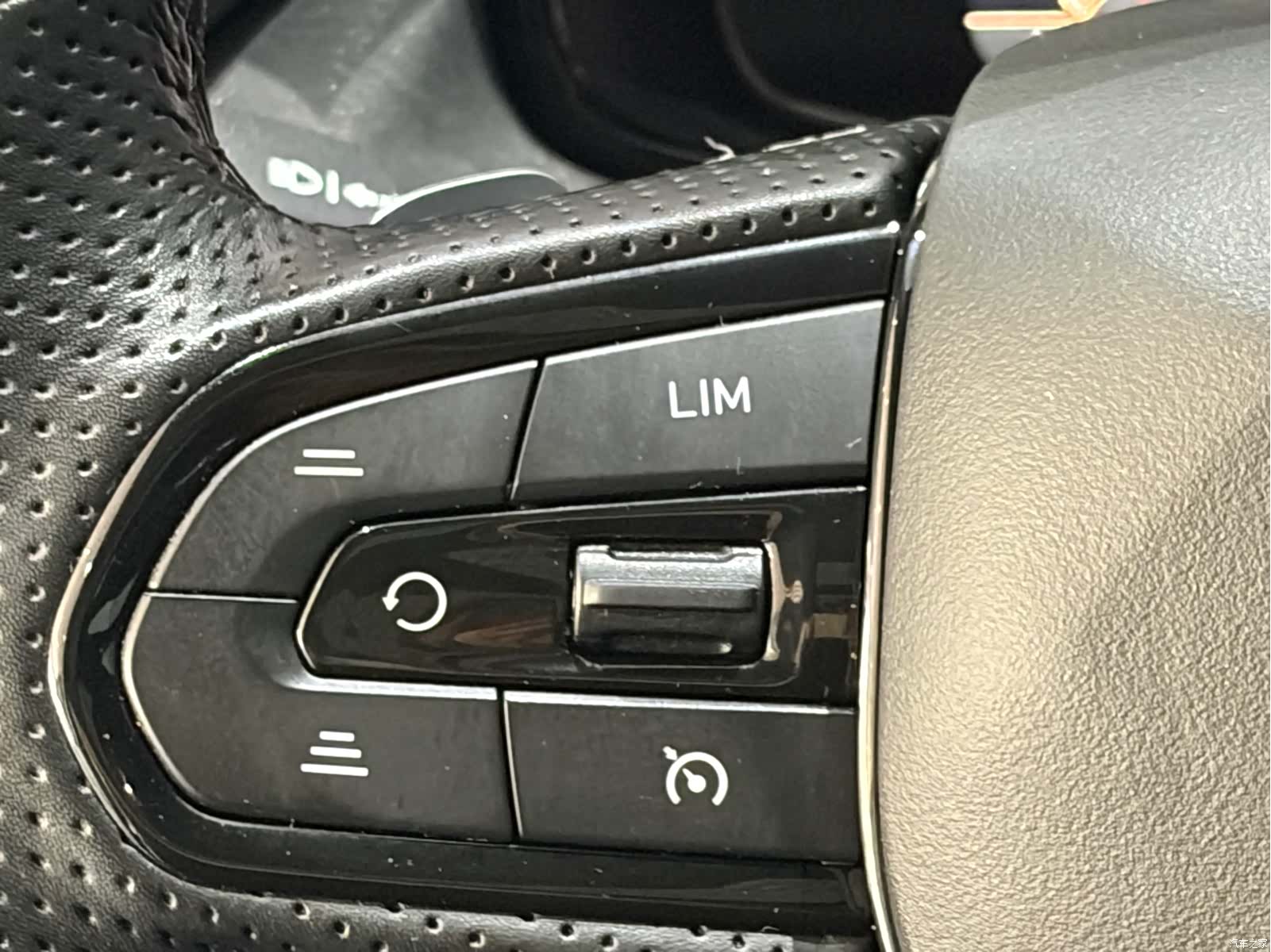 Lynk & Co 02, 2022 8