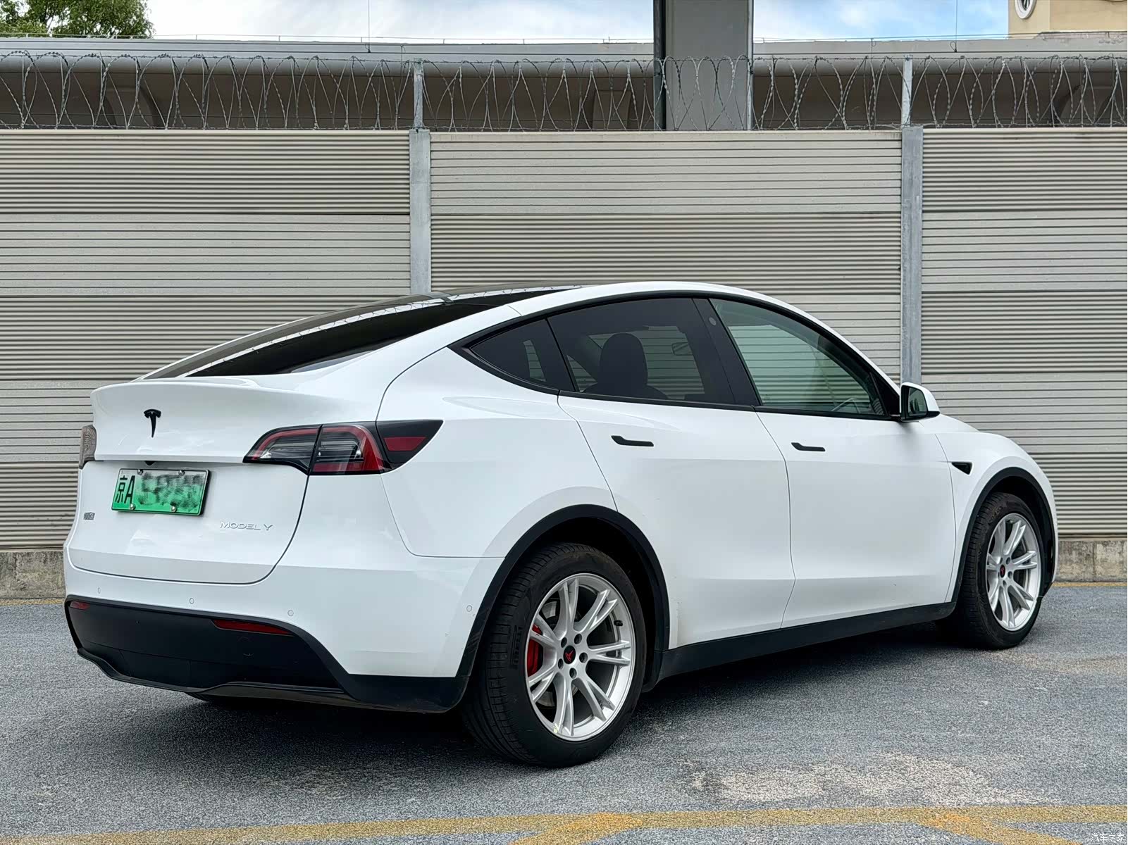 Tesla Model Y, 2022 6