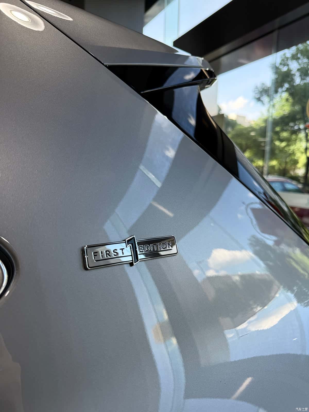 Bentley Bentayga, 2023 16