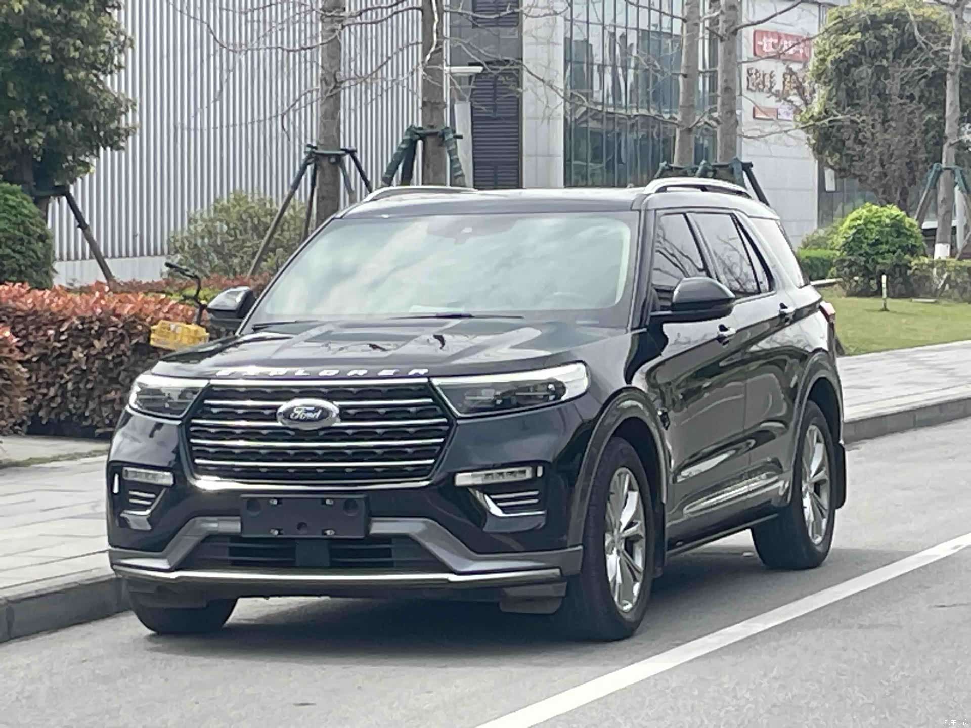 Ford Explorer, 2021 1