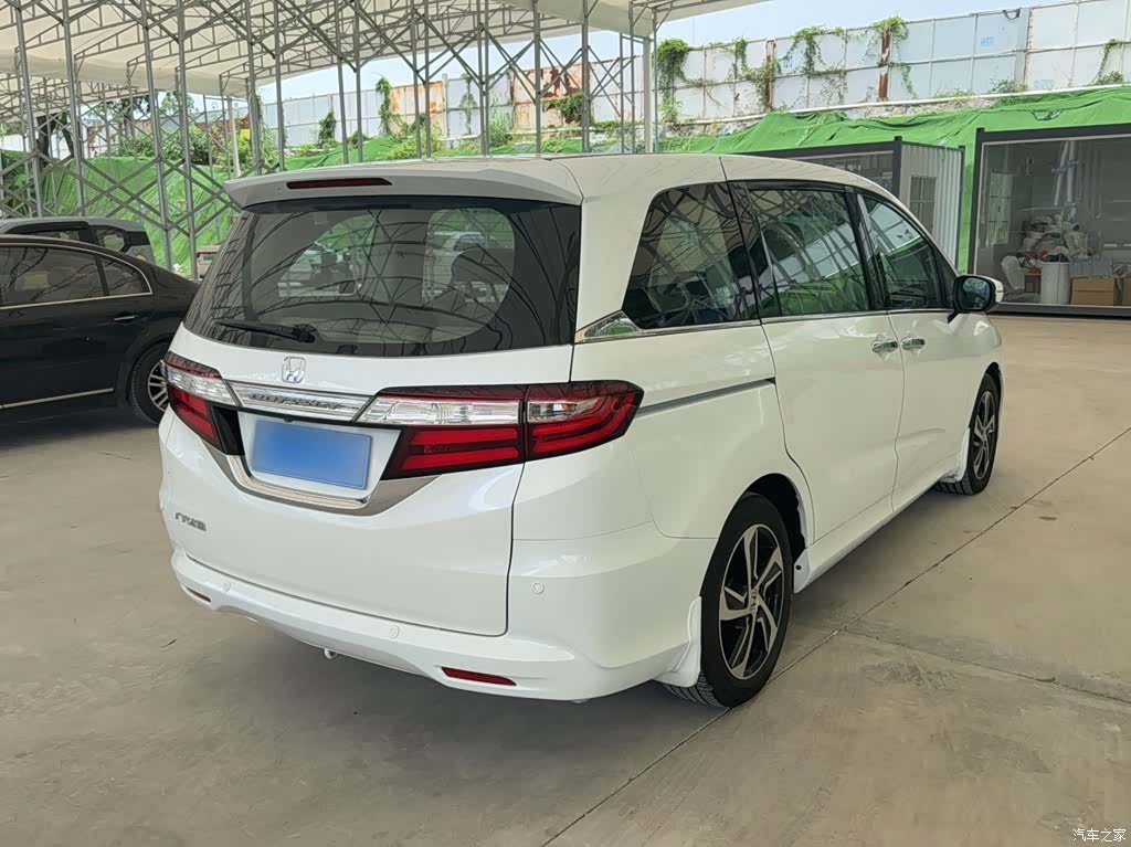 Honda Odyssey, 2017 все фото