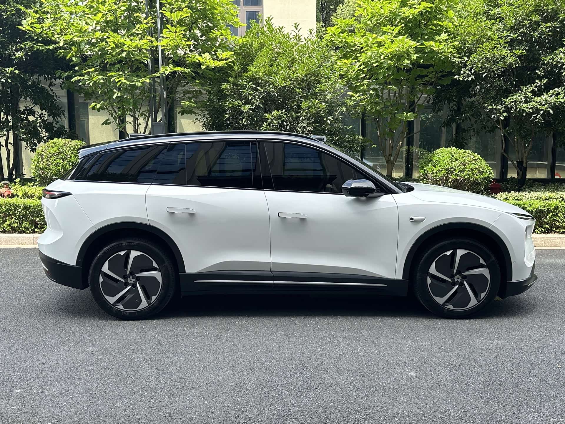 NIO ES6, 2023 14