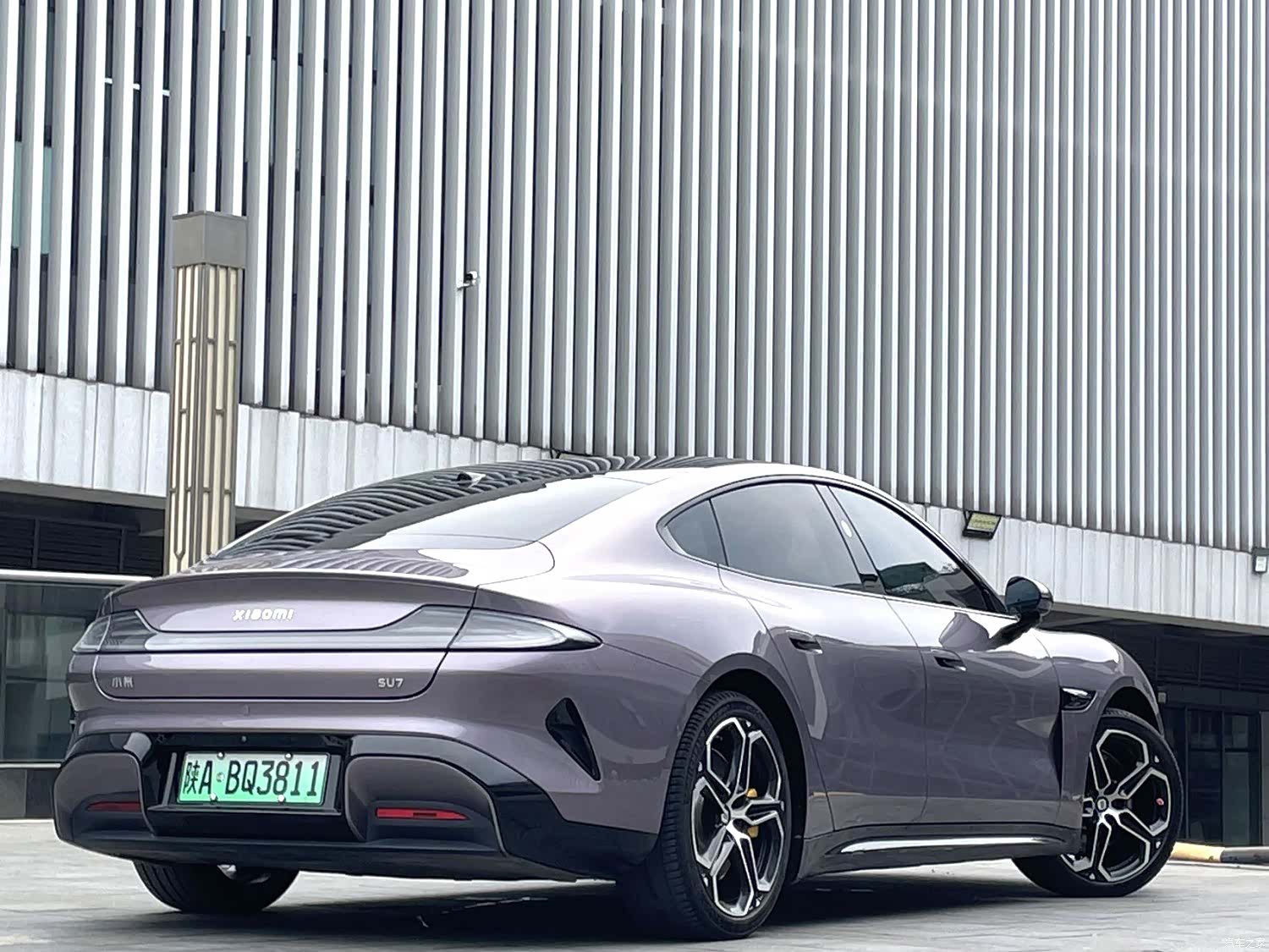 Xiaomi SU7, 2025 9
