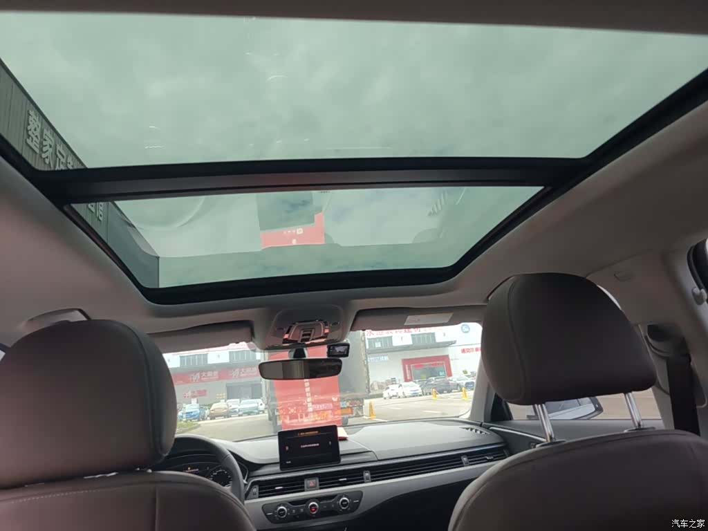 Audi A4L, 2019 14