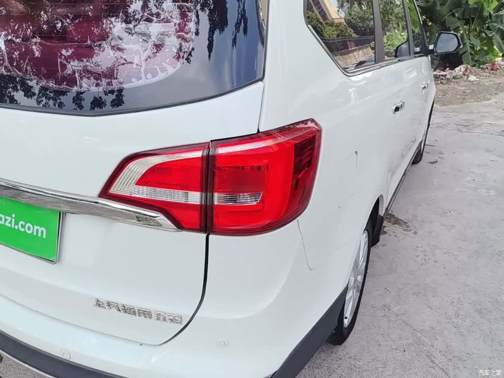 Wuling 730, 2018 8