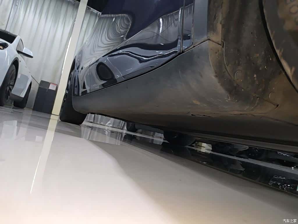 Tesla Model Y, 2021 21