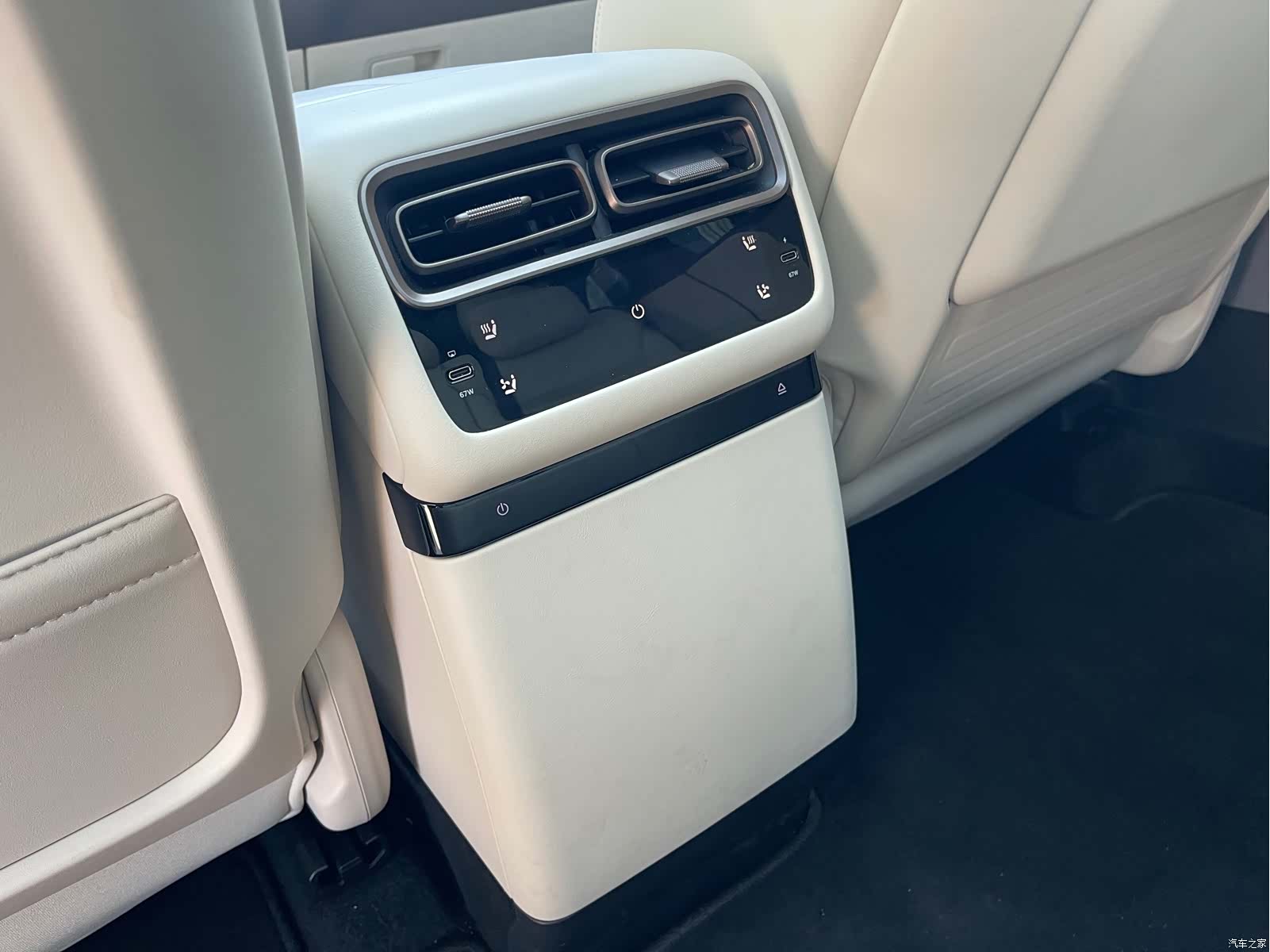 Li Auto i6, 2026 14