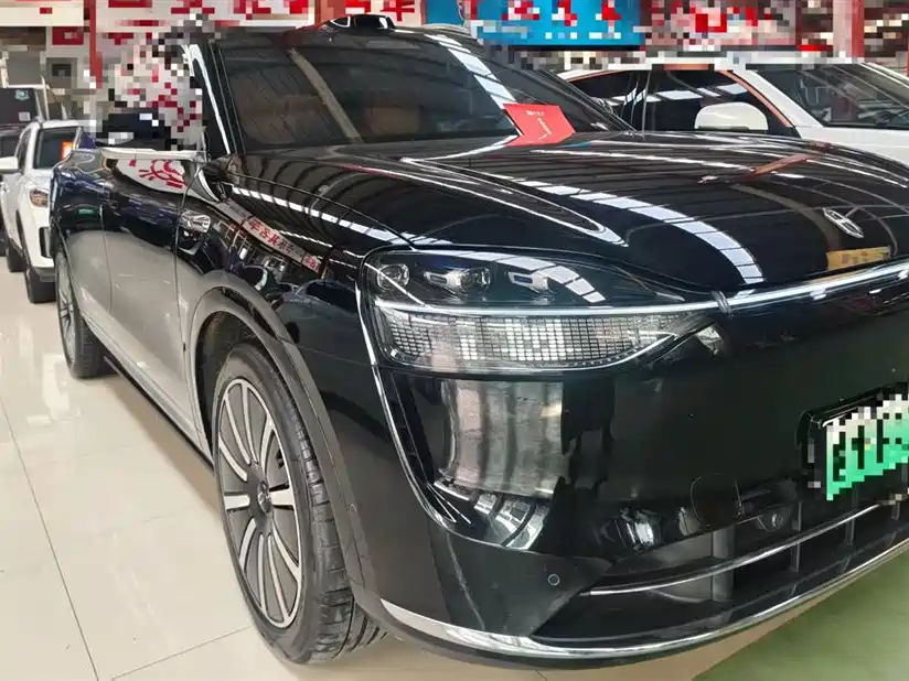 AITO Ask the world M9