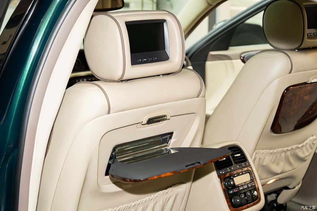 Jaguar XJ, 2006 17