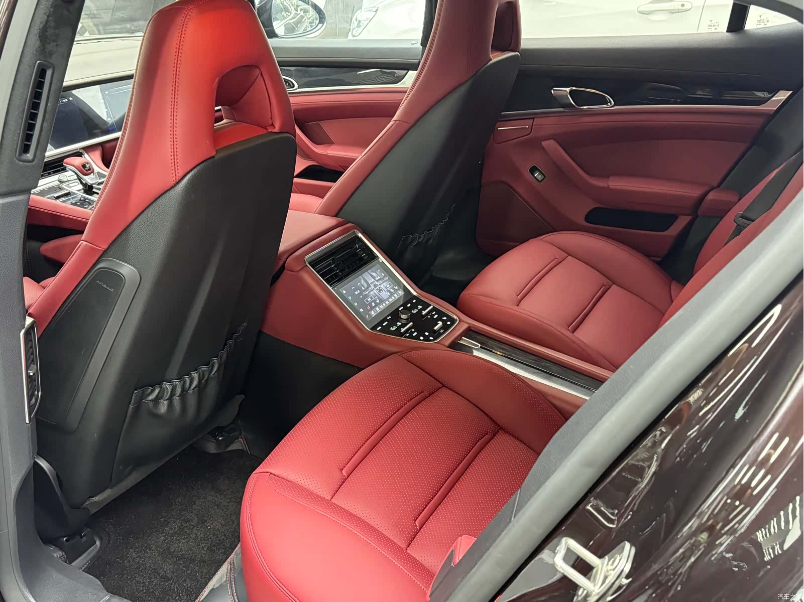 Porsche Panamera, 2014 10