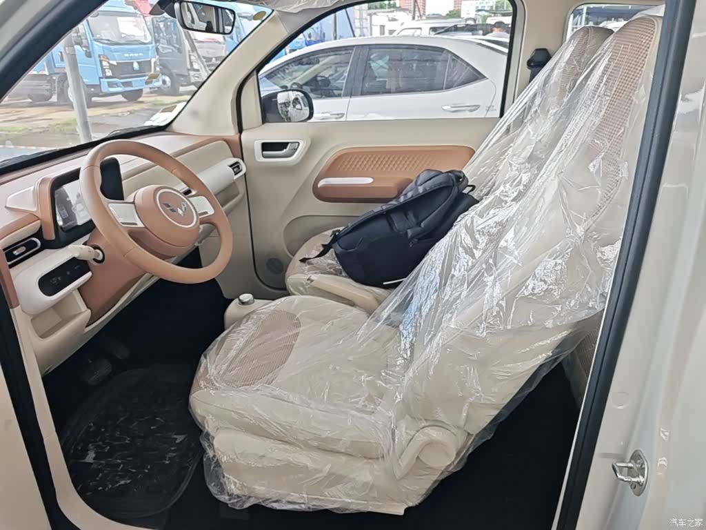 Wuling MINIEV, 2026 15