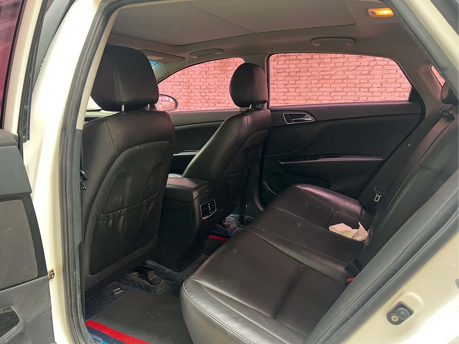 Hyundai GLS, 2017 6