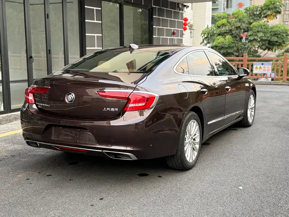 Buick Lacrosse