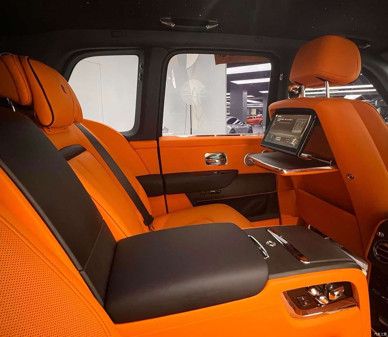 Rolls-Royce Cullinan, 2023 9