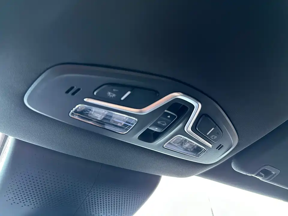 Trumpchi Shadow Leopard