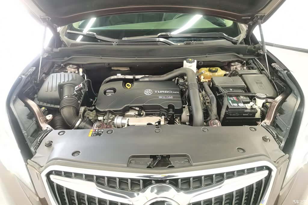 Buick Envision Plus, 2019 10