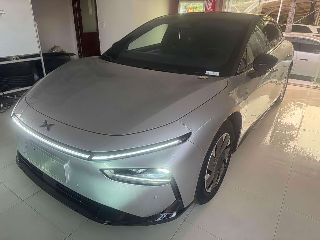 Xpeng P7