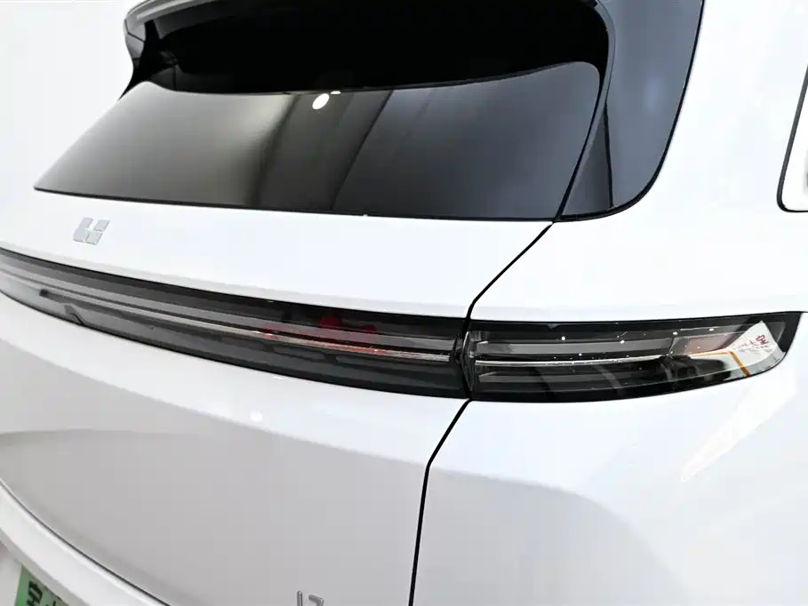 Li Auto Ideal L7