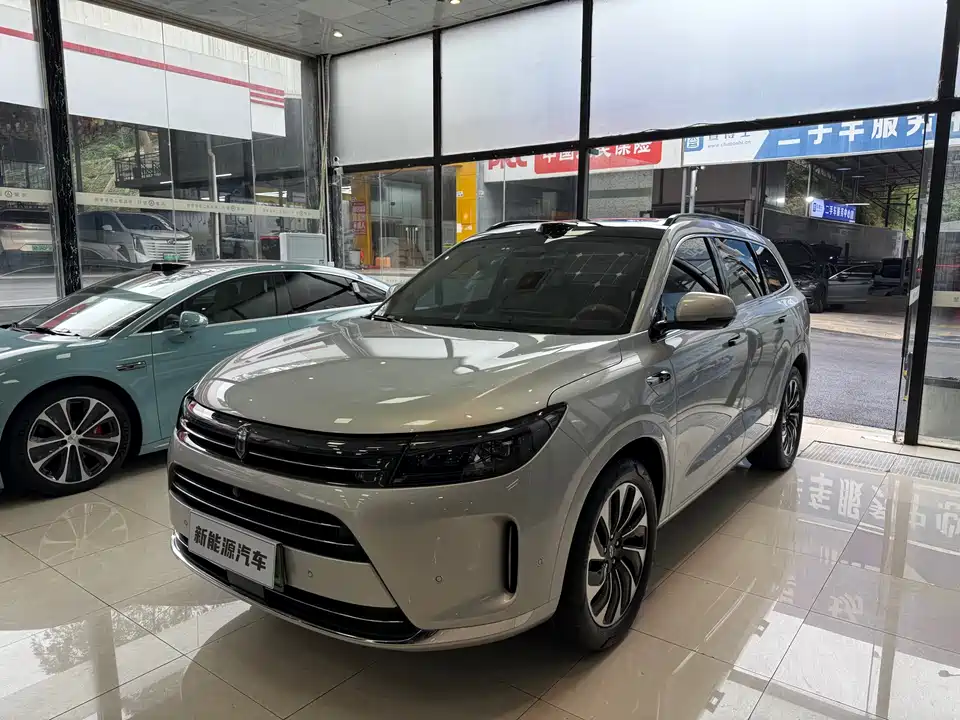 AITO Ask the world M7