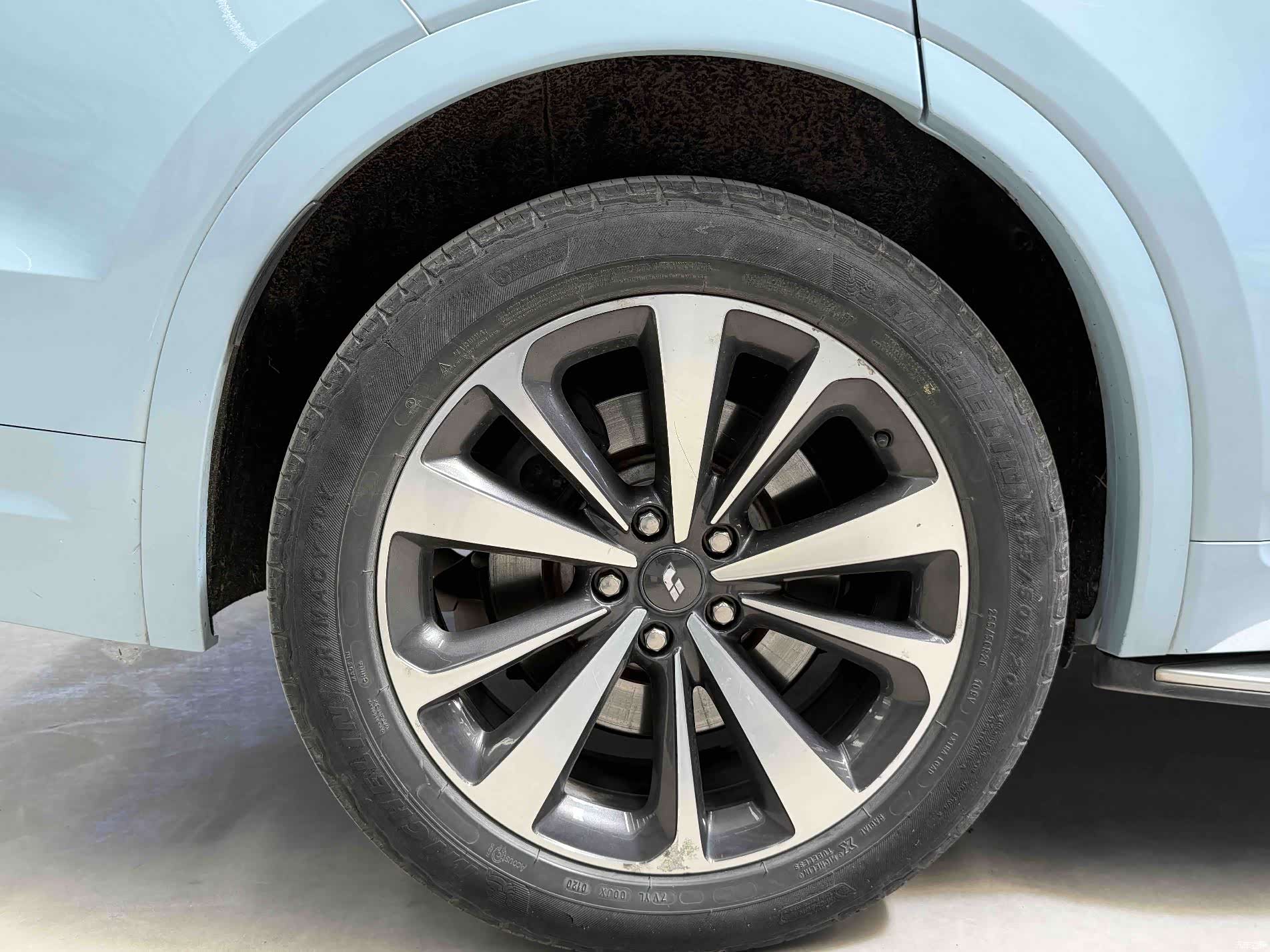 Li Auto ONE, 2020 3