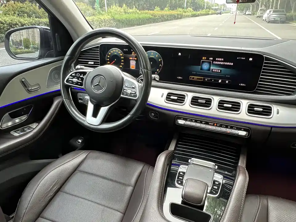Mercedes-Benz GLE Mercedes-Benz GLE