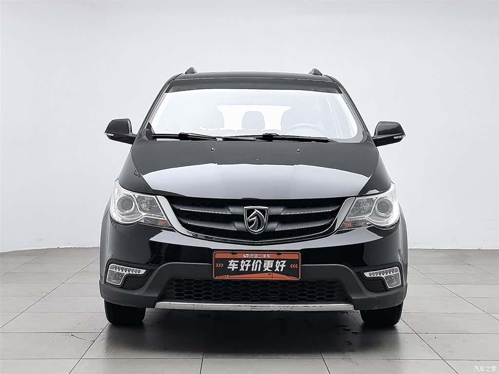 Wuling 730, 2015 3