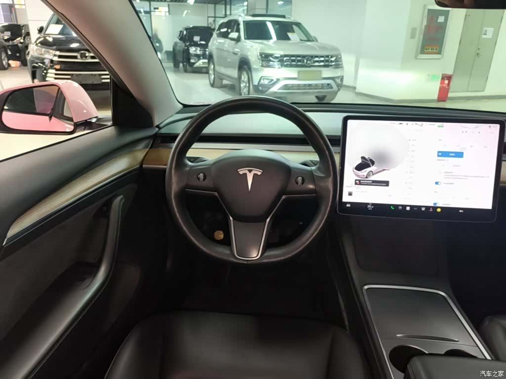 Tesla Model 3, 2021 11