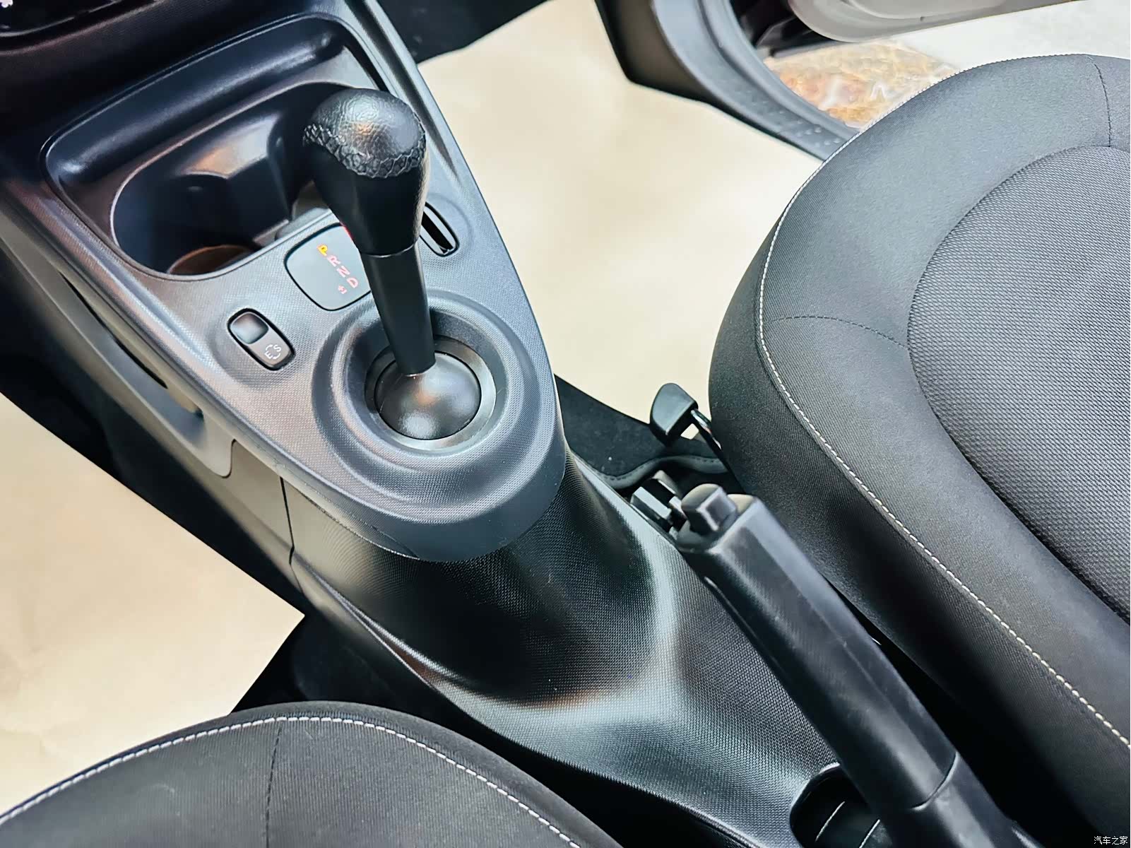 Smart Fortwo, 2019 31