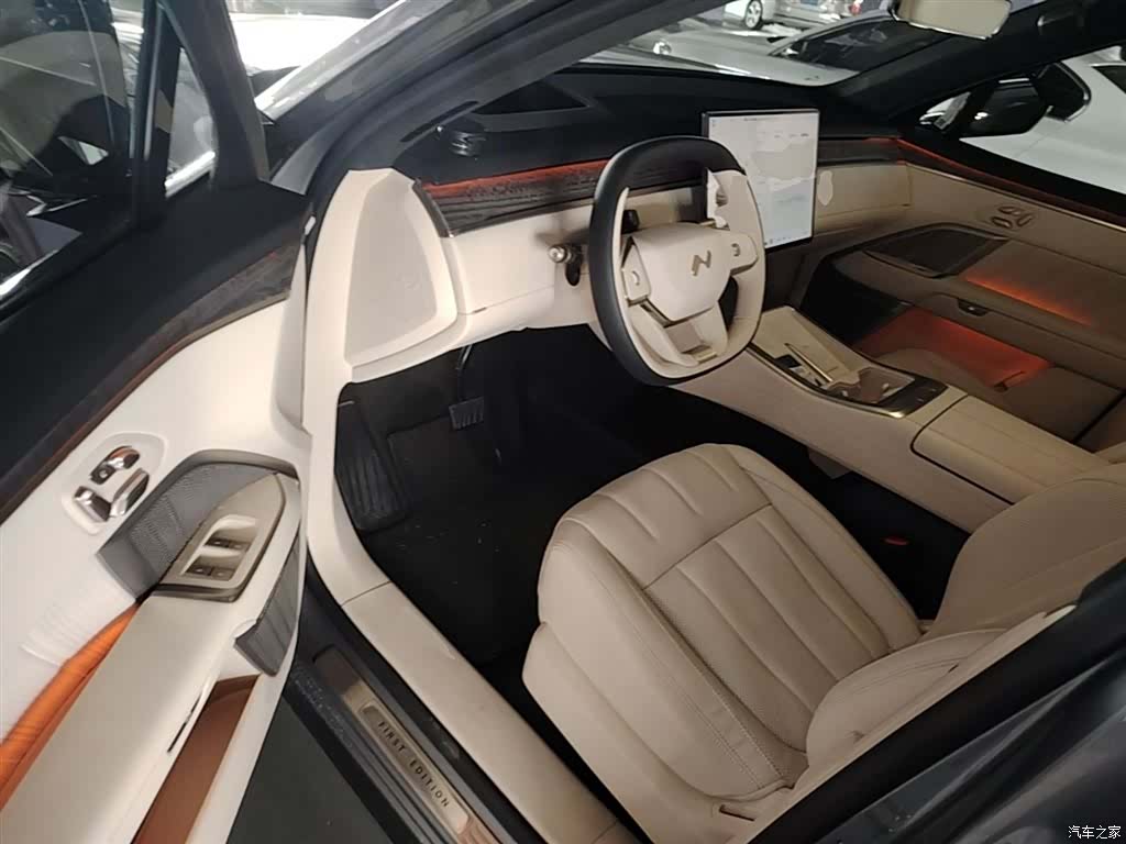 NIO L90, 2025 16