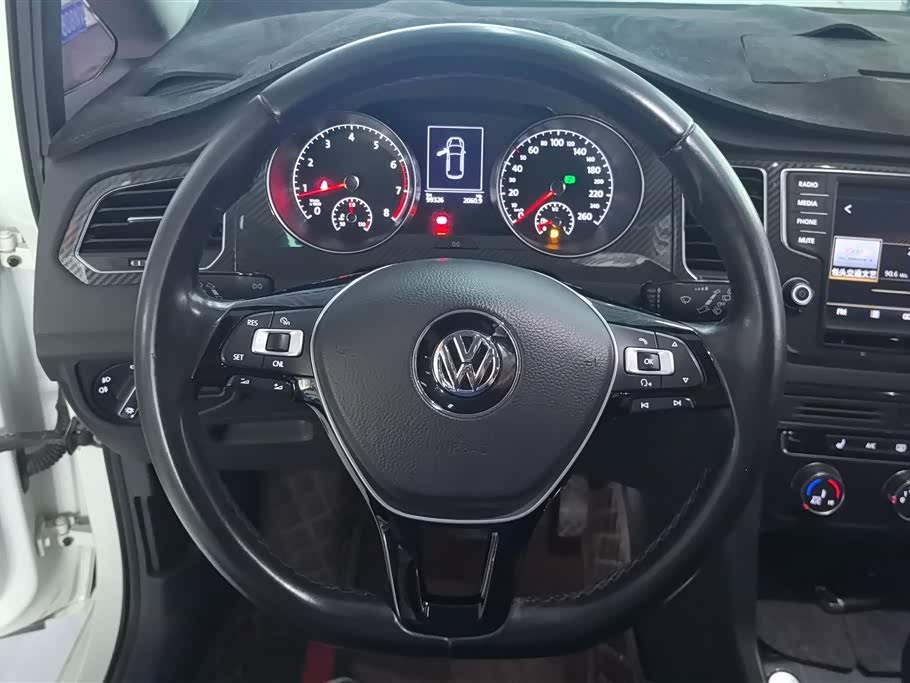 Volkswagen Golf*Jiayu Volkswagen Golf*Jiayu