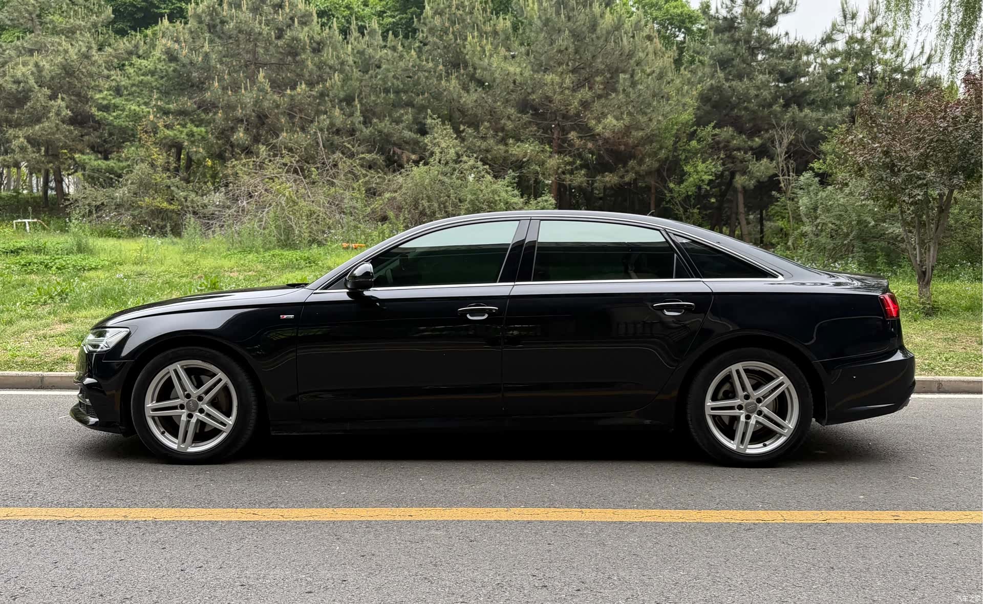Audi A6L, 2018 4