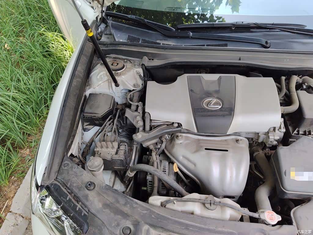 Lexus ES, 2016 21