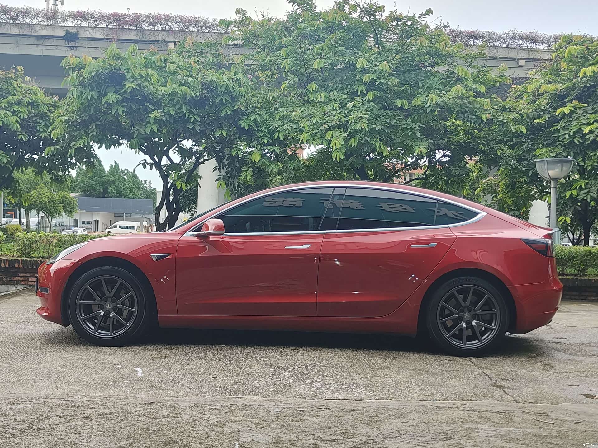 Tesla Model 3, 2020 7