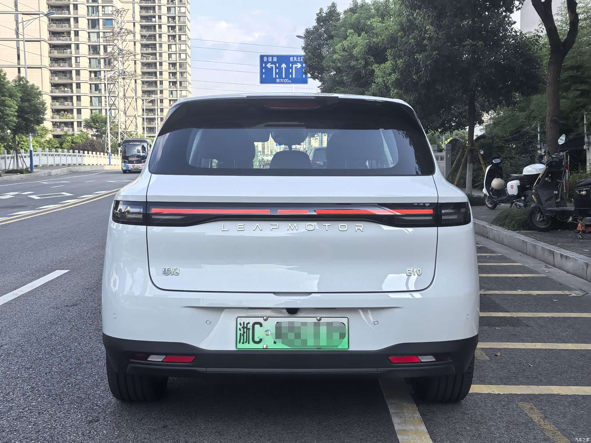 Leapmotor B10, 2026 все фото