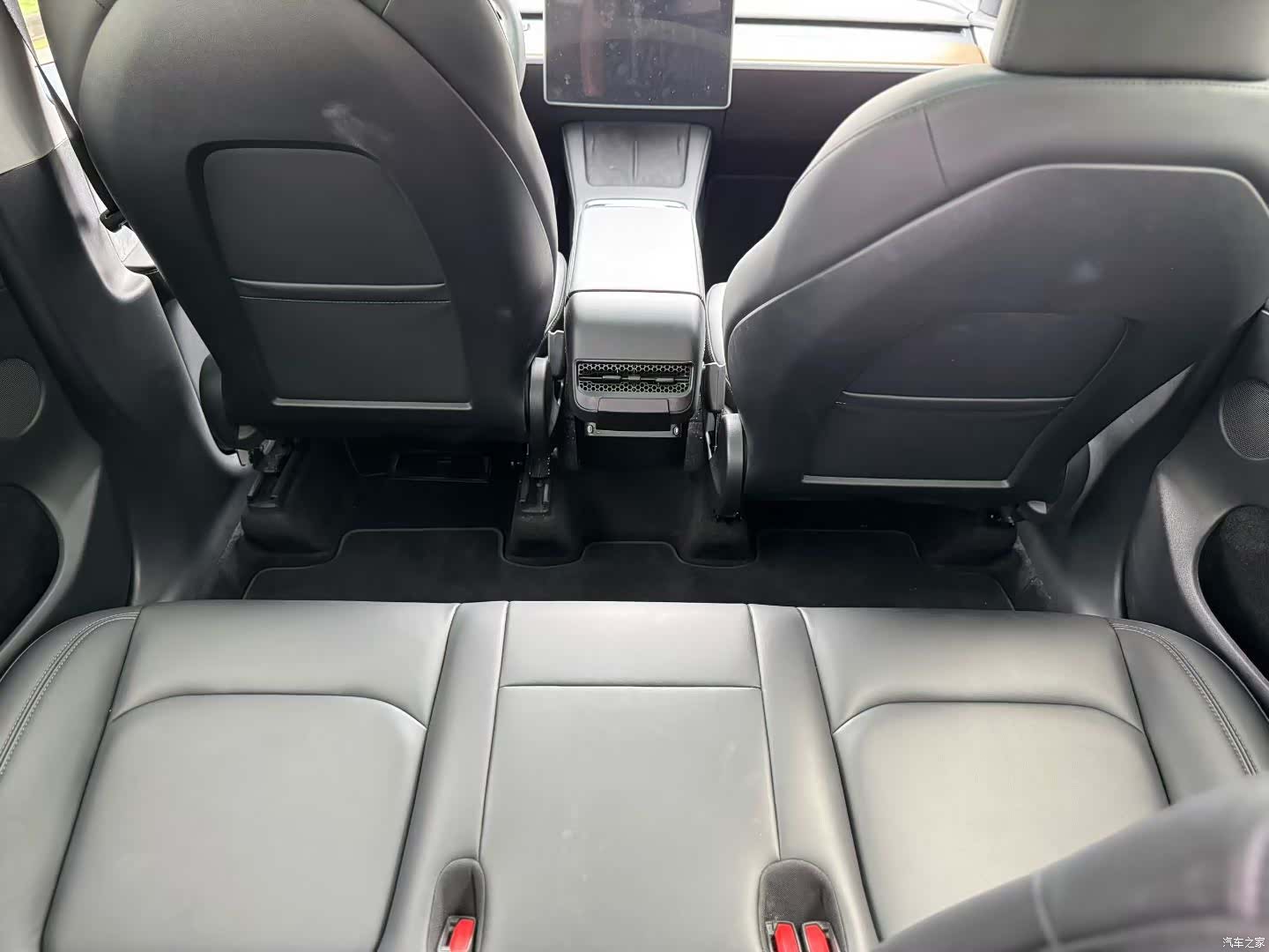 Tesla Model Y, 2022 8