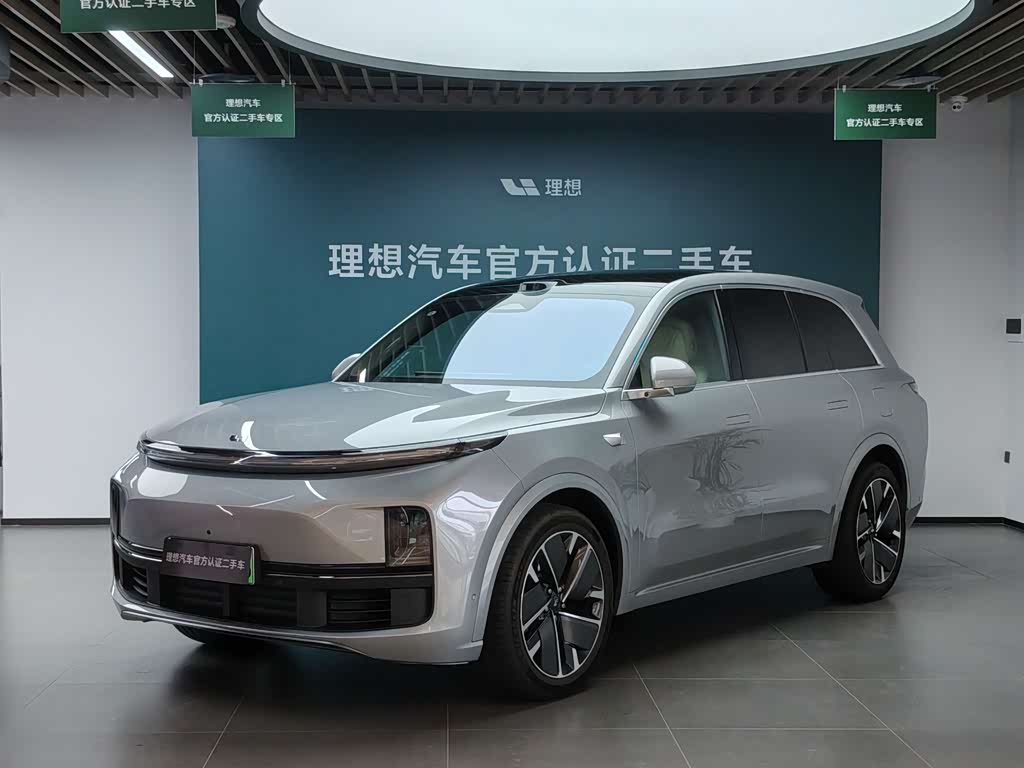 Li Auto L8