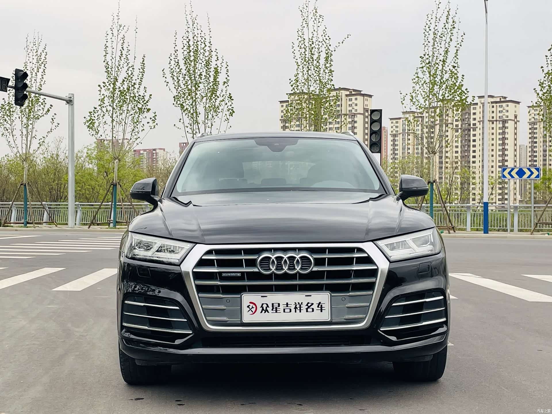 Audi Q5L, 2019 2
