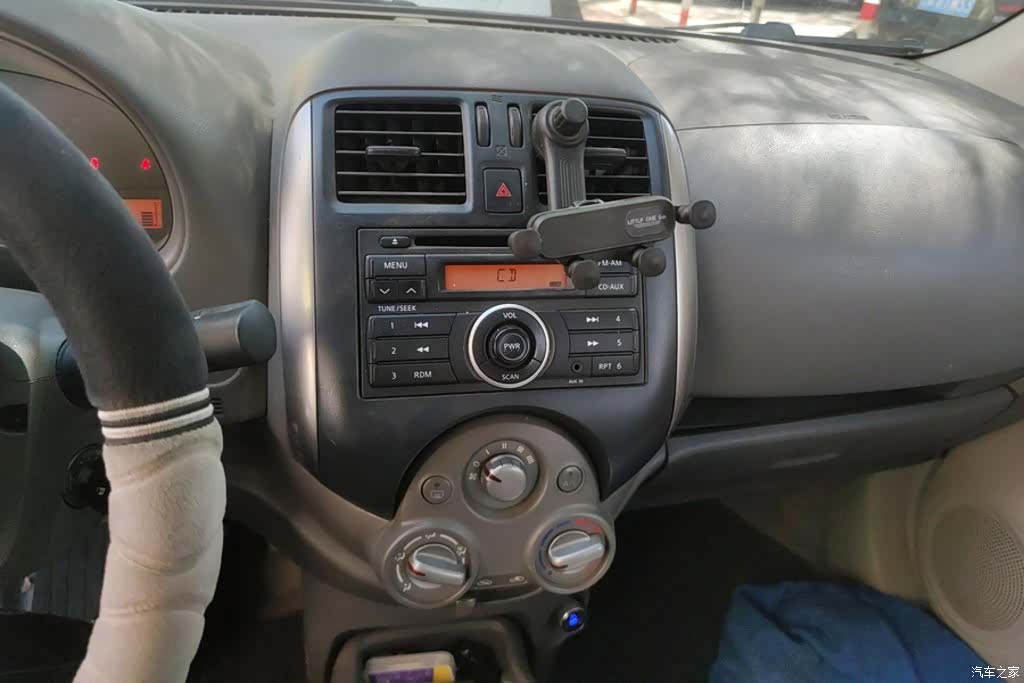 Nissan 1.5XE, 2012 13