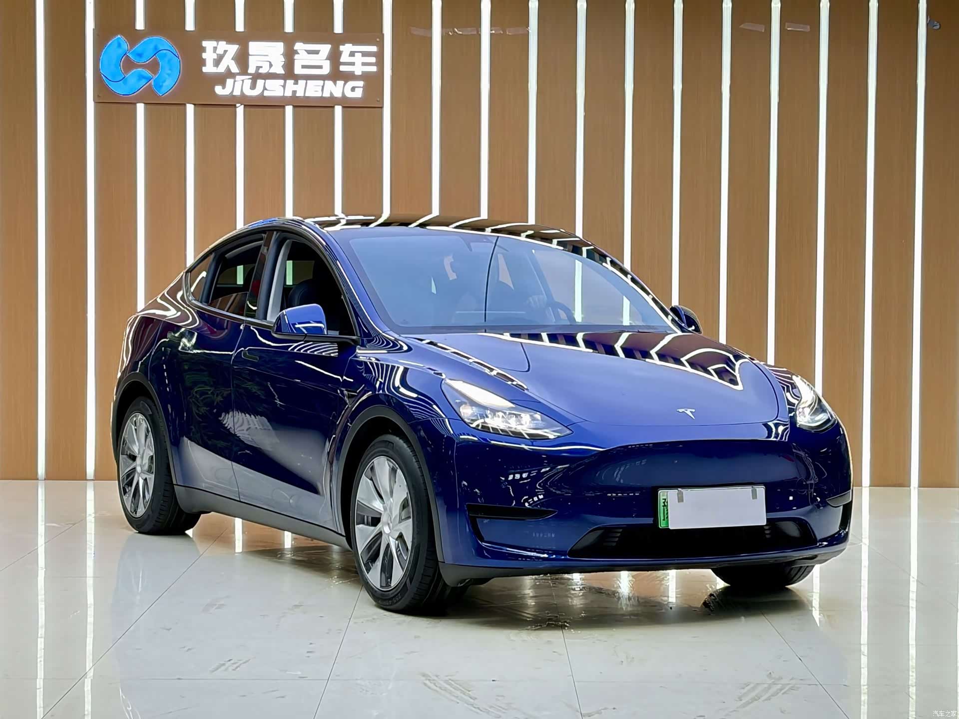 Tesla Model Y, 2022 3