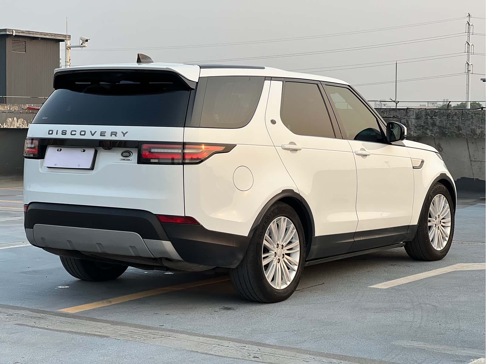 Land Rover Discovery, 2017 3