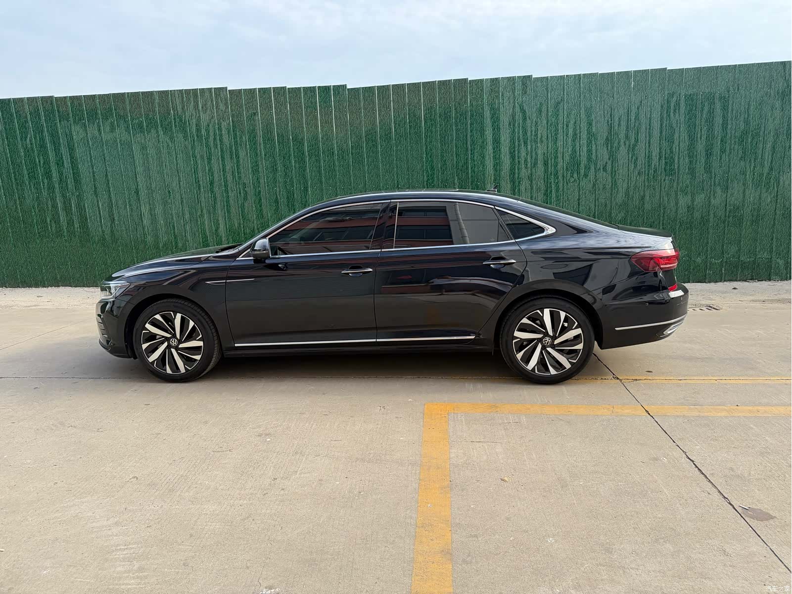 Volkswagen Passat, 2025 22