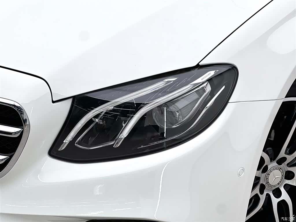 Mercedes-Benz E-Class, 2017 15