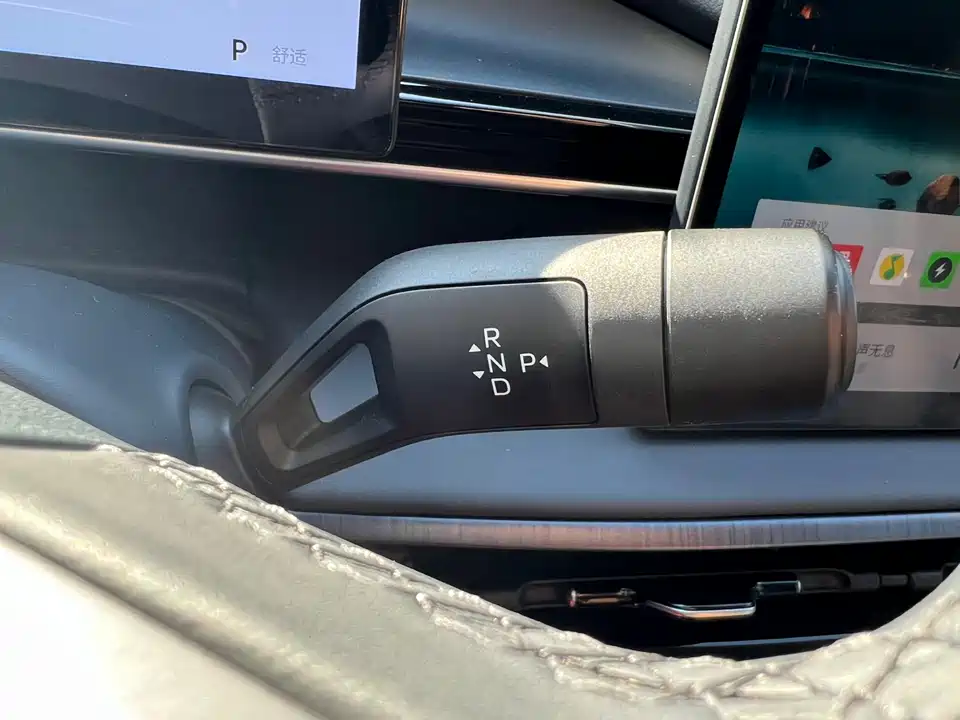 Geely Galaxy Galaxy E5