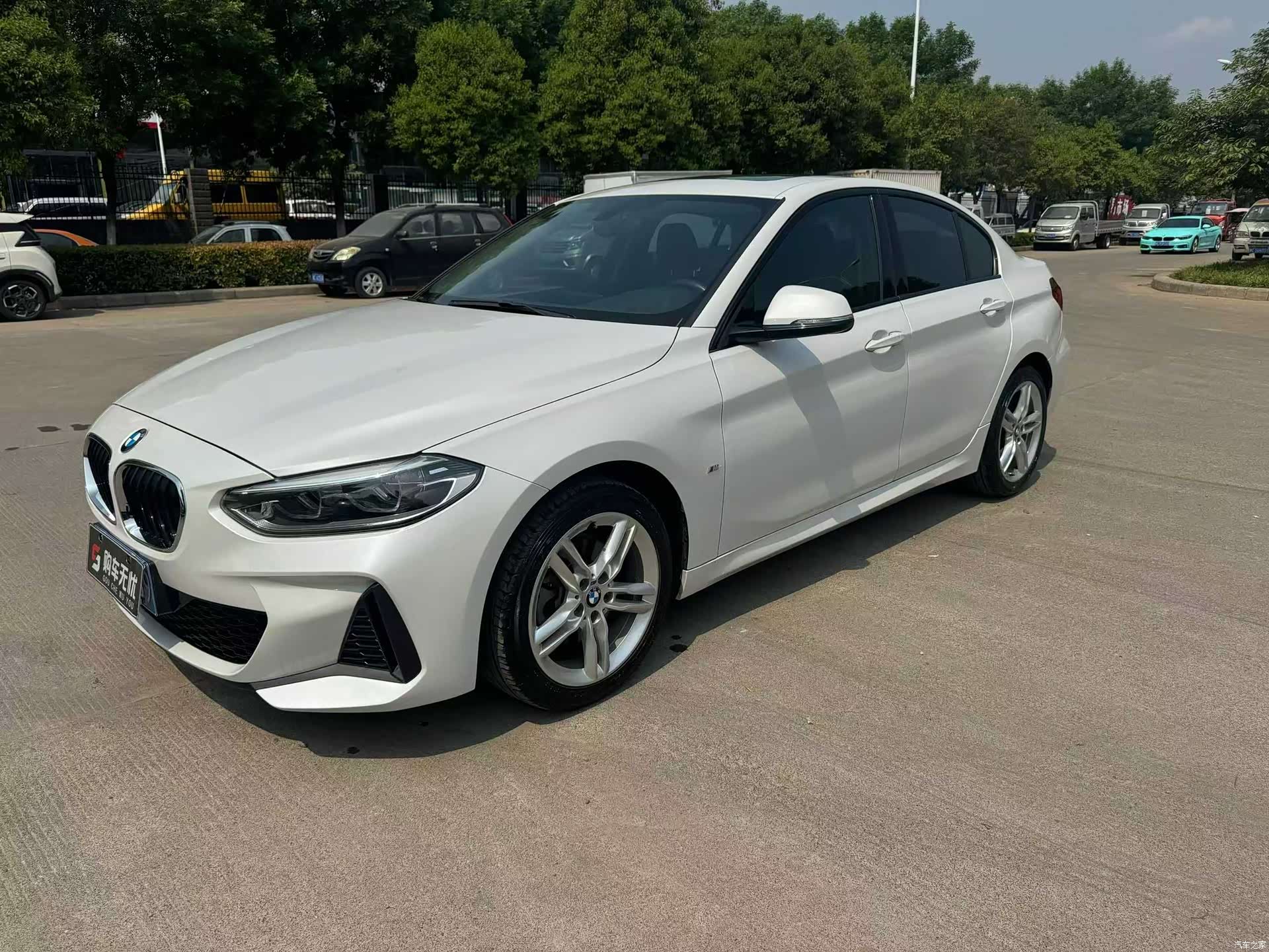 BMW 1 Series, 2019 1