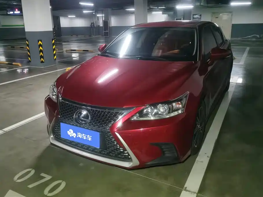 Lexus CT