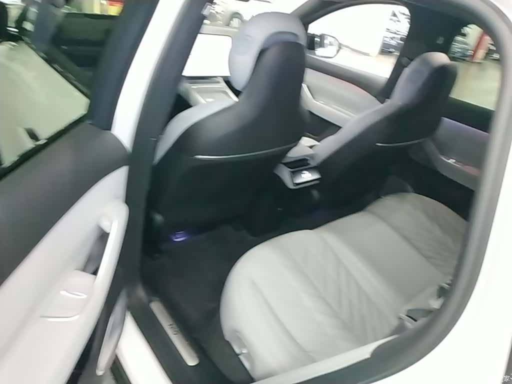 NIO ES6, 2025 17