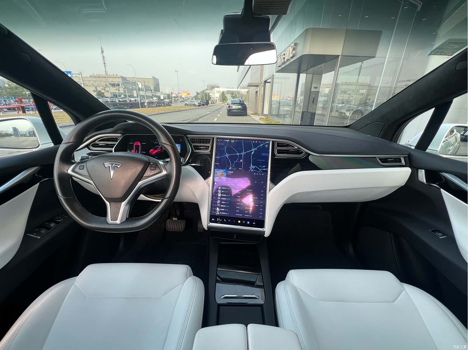 Tesla Model X, 2017 6