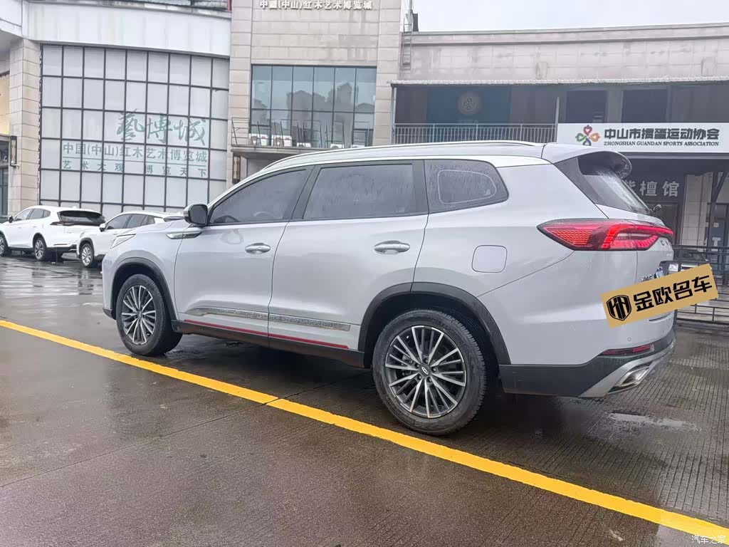 Chery Tiggo 8, 2023 все фото