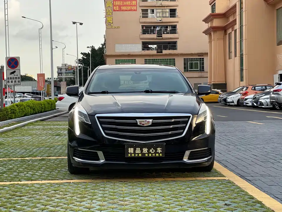 Cadillac XTS