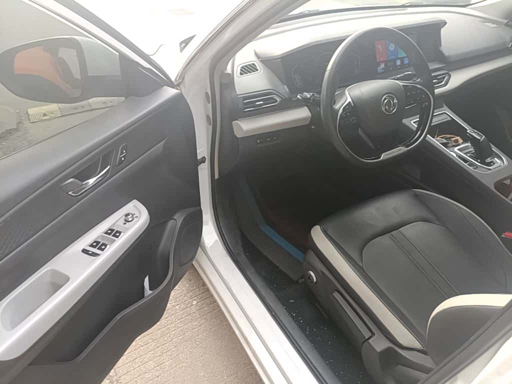 DongFeng E70, 2022 16